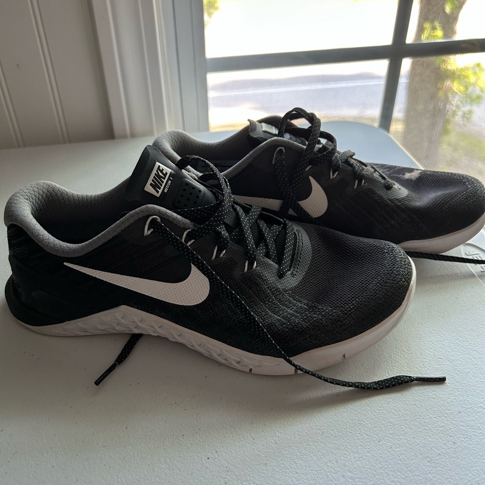 Nike Black and Gray Met Con Sneakers